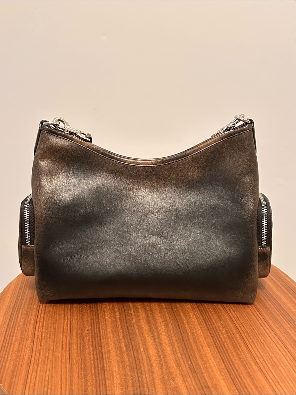 COACH Brown Leather Shoulder Bag with Front & Side Pockets - Picture 6 of 9
